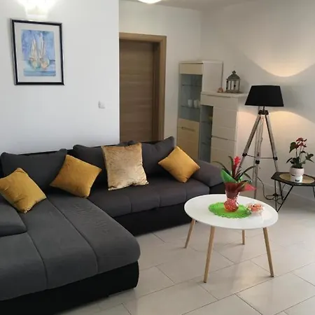 Apartment Luxury Cairos