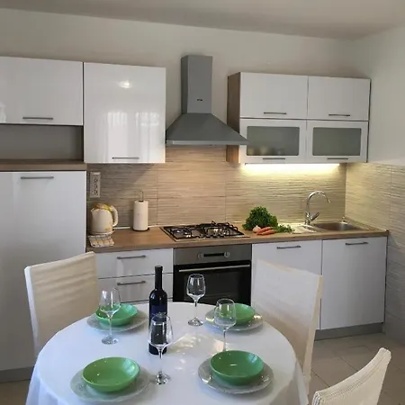 Luxury Cairos * Трогир