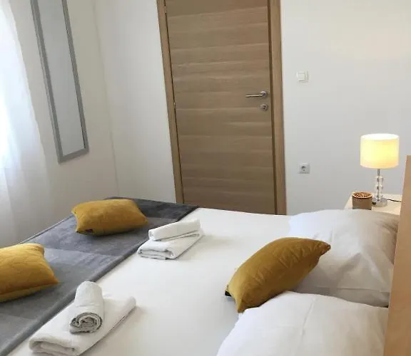 Luxury Cairos * Trogir